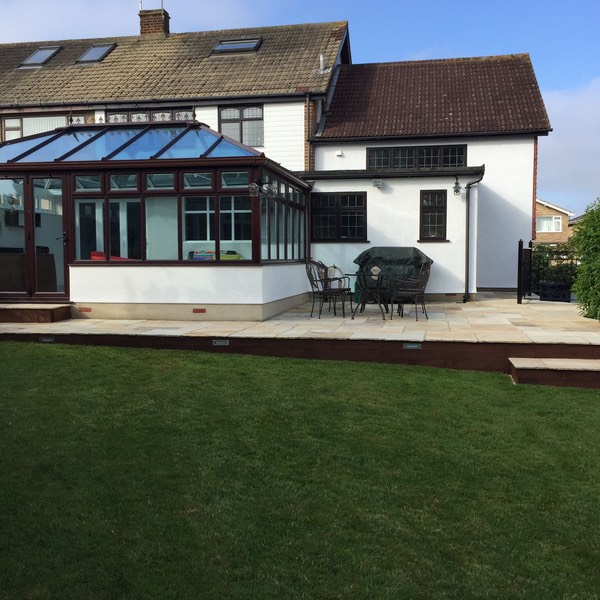 606a589e-72d2-4b5a-bf83-c48c92107273